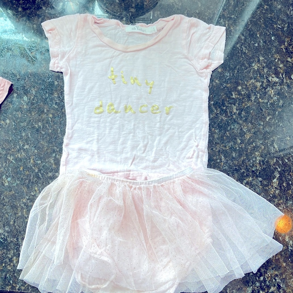 Oh Baby 6-12 months T-shirt and tutu(shorts) skirt Pale pink